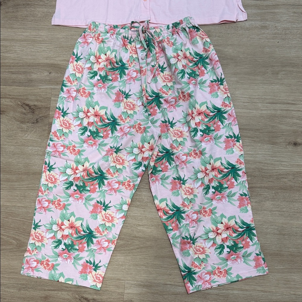 Carole Hochman Pink and Green Floral pajama set - Picture 3 of 4